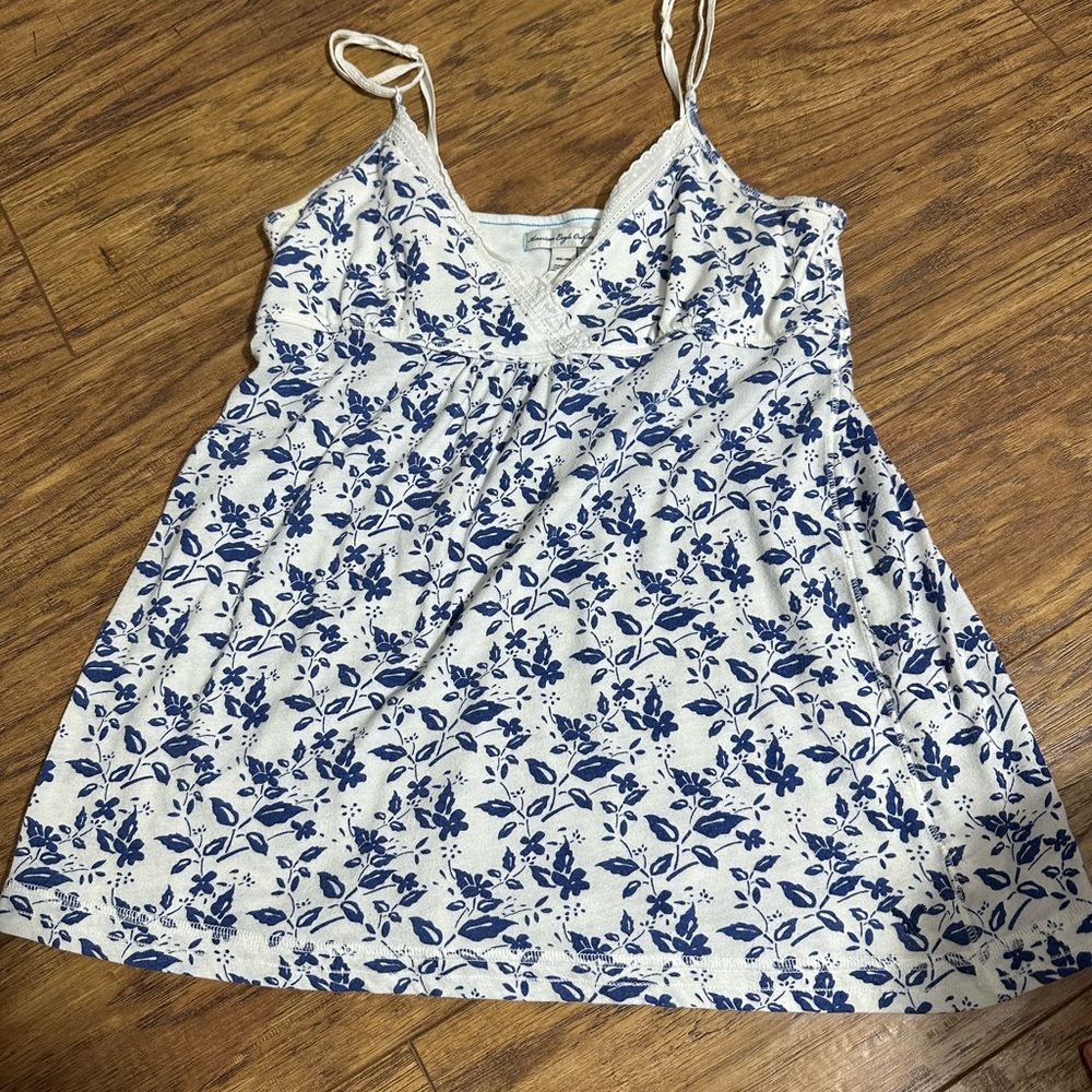 American Eagle Outfitters White and Blue Floral Tank Top